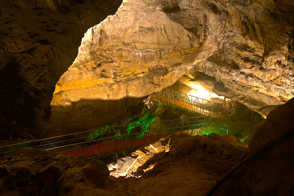 Appalachian Caverns Overlook